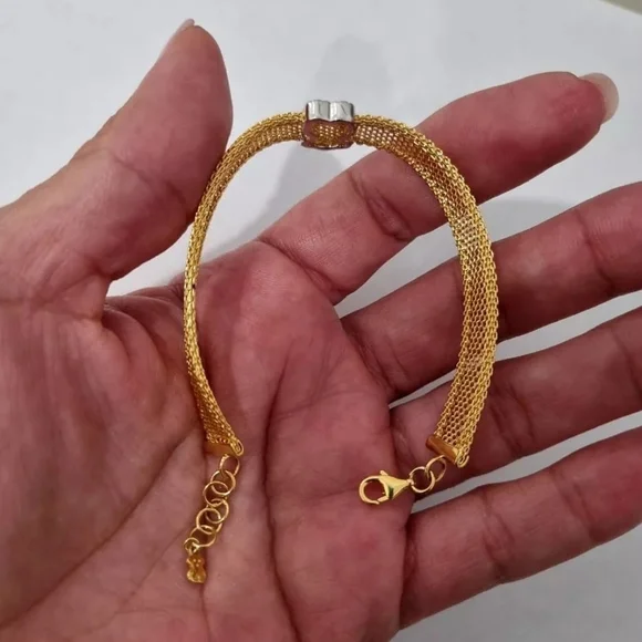 (SOLD)Tous White And Yellow Bear Mesh Bracelet - Picture 4 of 10